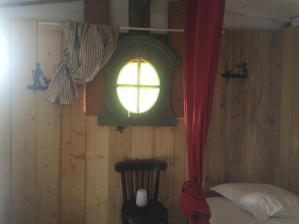 Le Gite Du Loir A Velo, Gite D'Etape, Backpacker Marçon Exterior foto